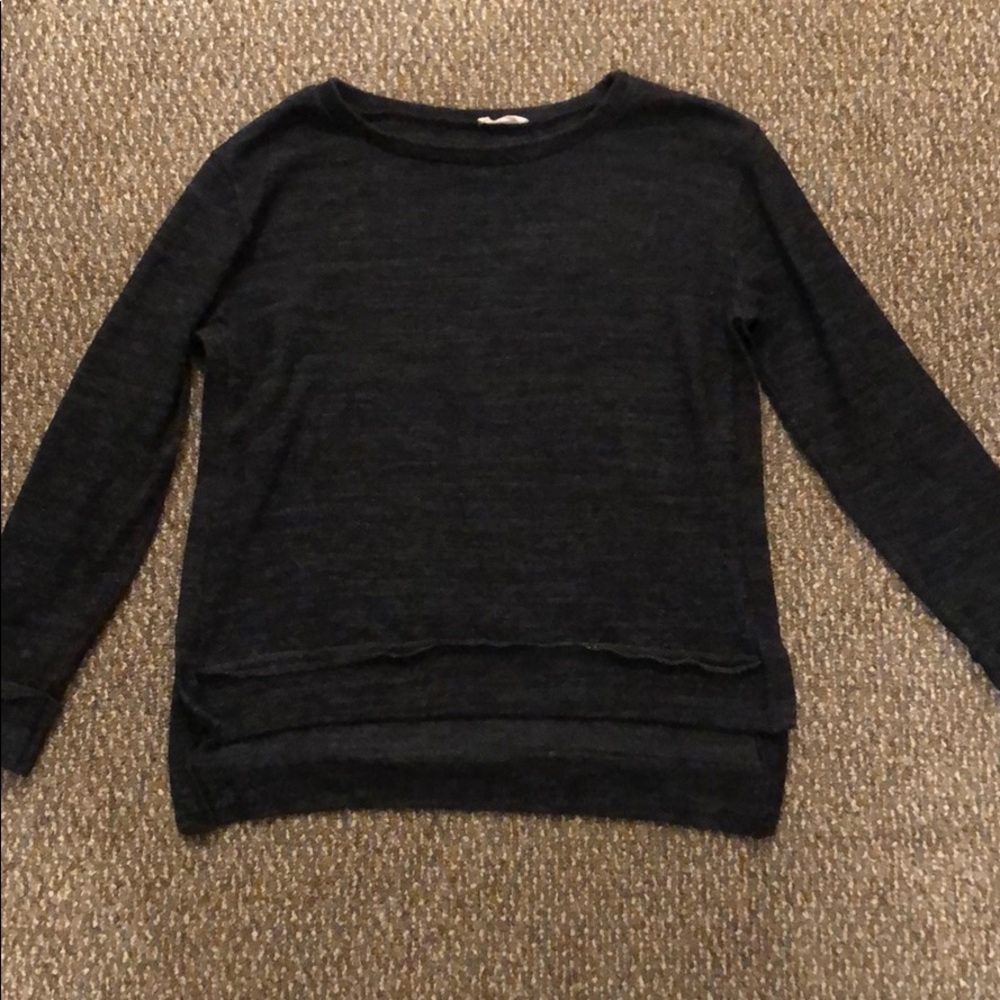 Black warm sweater open on both sides